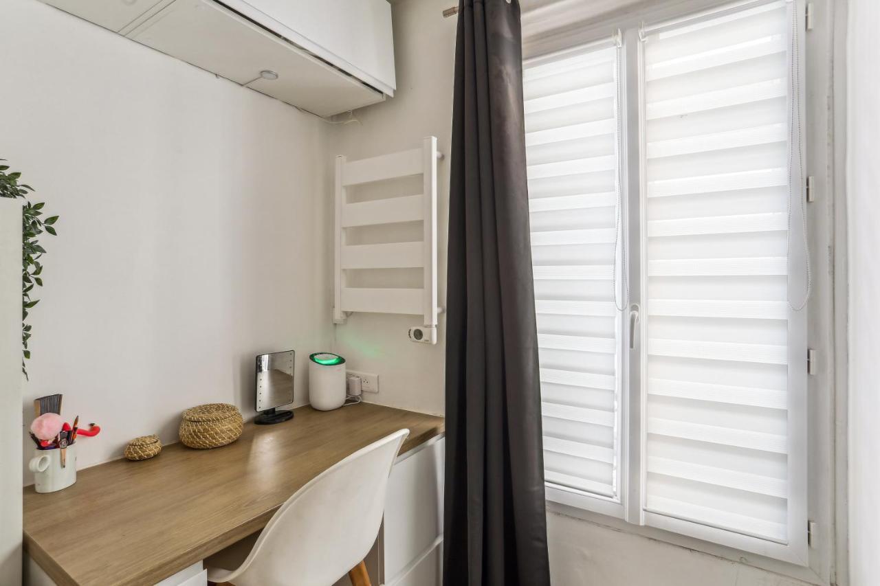 Small Comfortable Studio Near Eiffel Tower Paris Exteriör bild